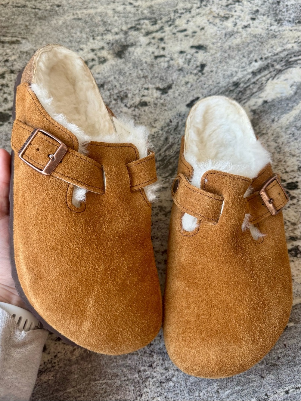 Birkenstock Boston Shearling Clog in Mink. Size 39. EUC.